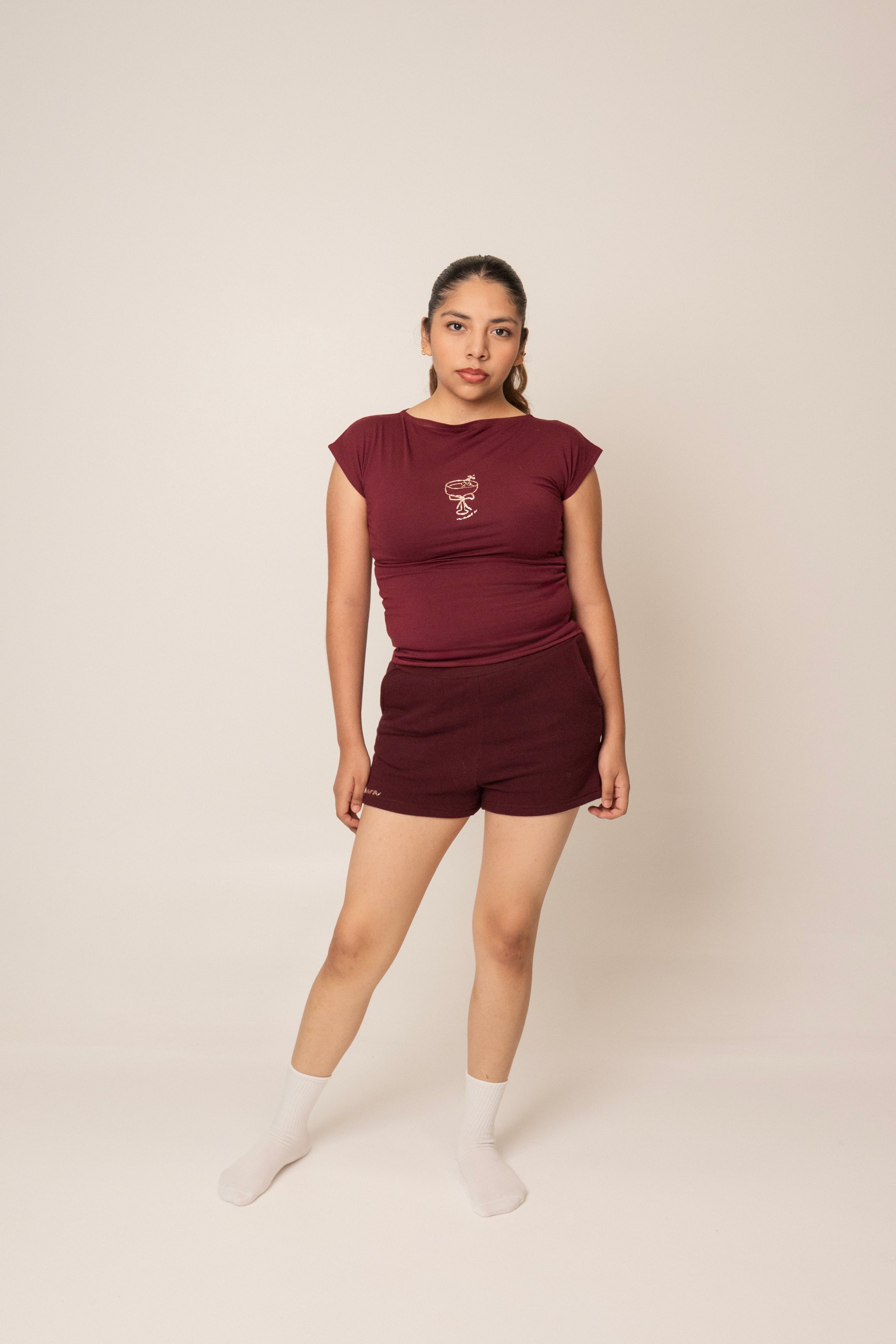 Burgundy Short Liso