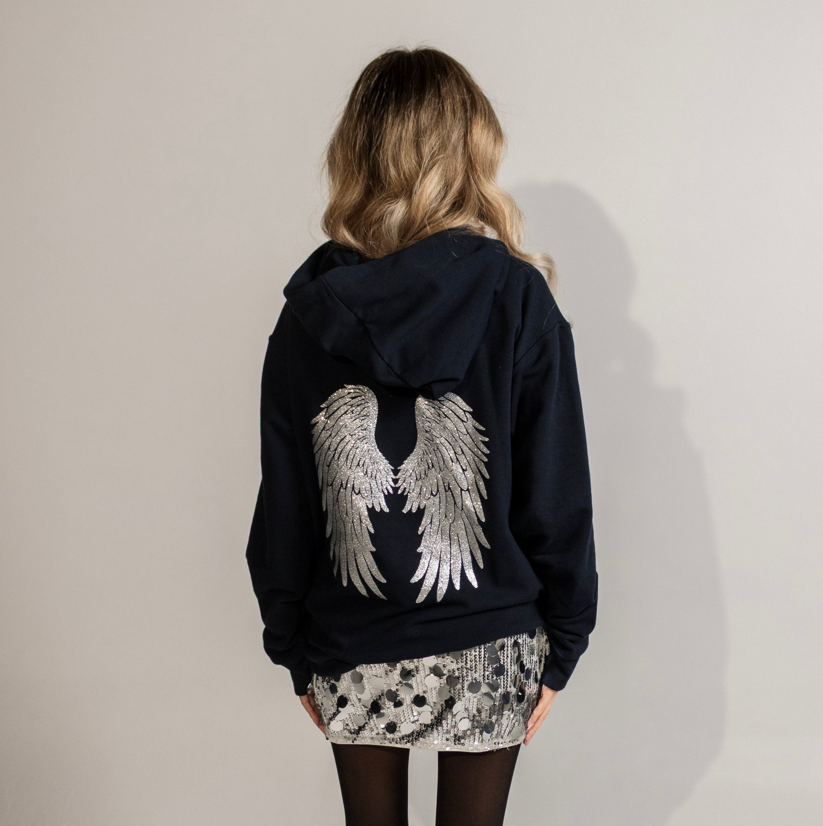 Celestial Glow Plateada Hoodie